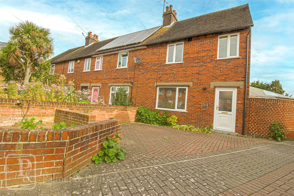 Property photo 1 of 11 External