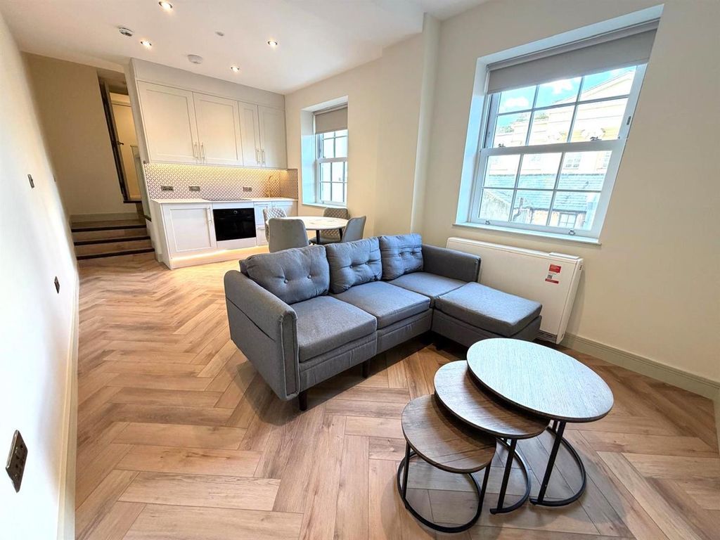 Property photo 1 of 6 Living Room.Jpg