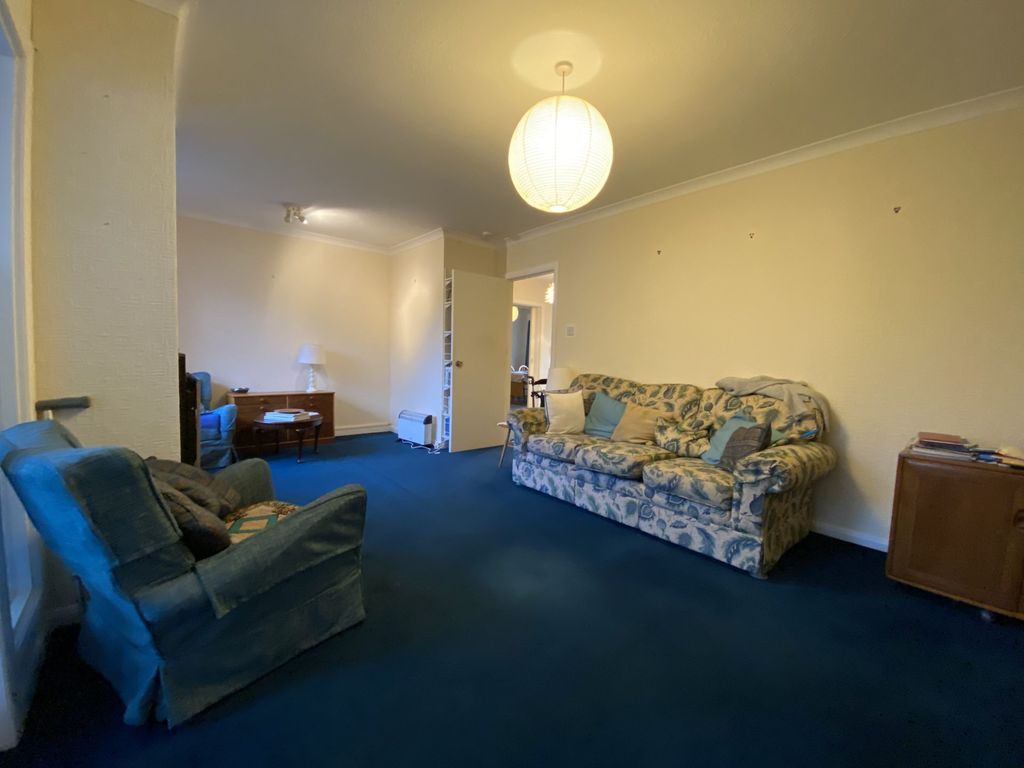 Property photo 2 of 22