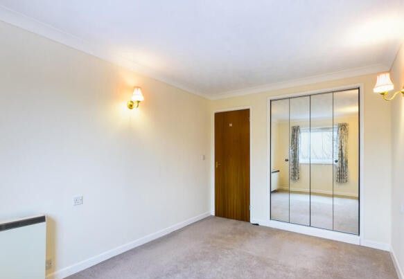 Property photo 1 of 4