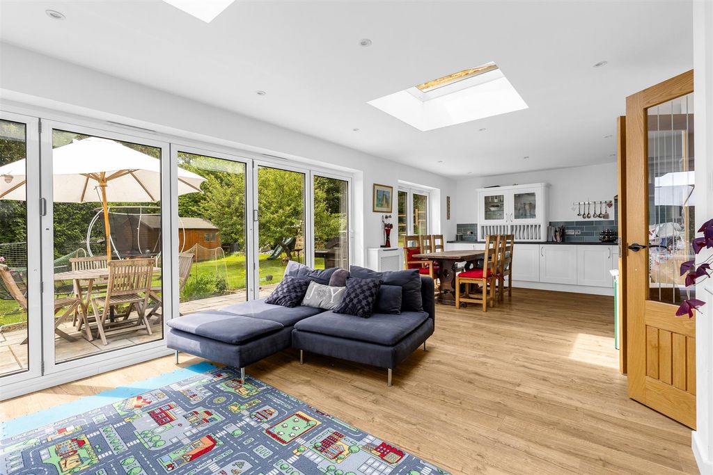 Property photo 3 of 26 Internal-19.Jpg