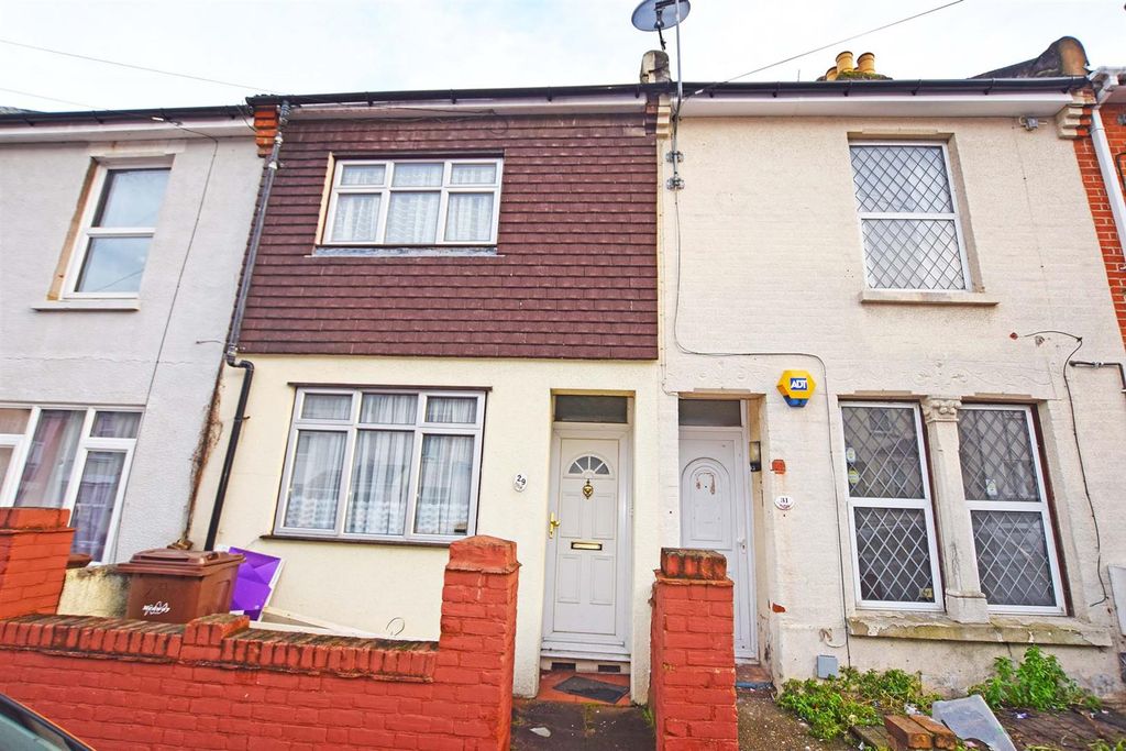 Property photo 1 of 12