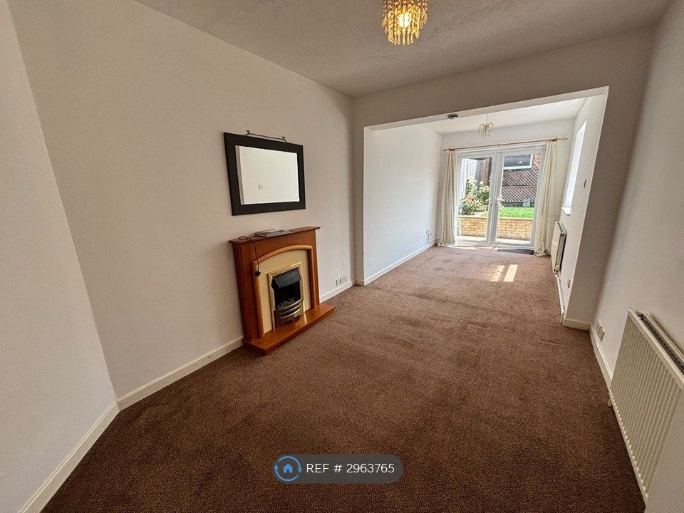 Property photo 3 of 7