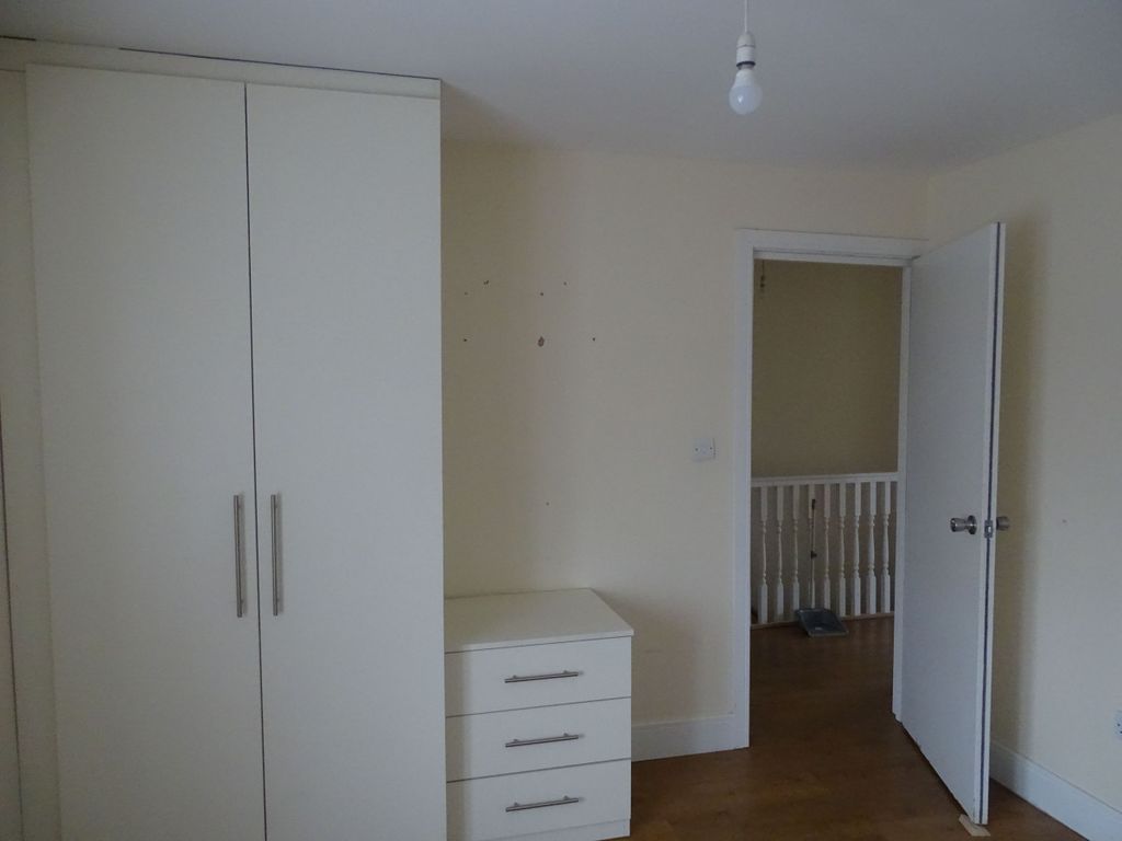 Property photo 3 of 3