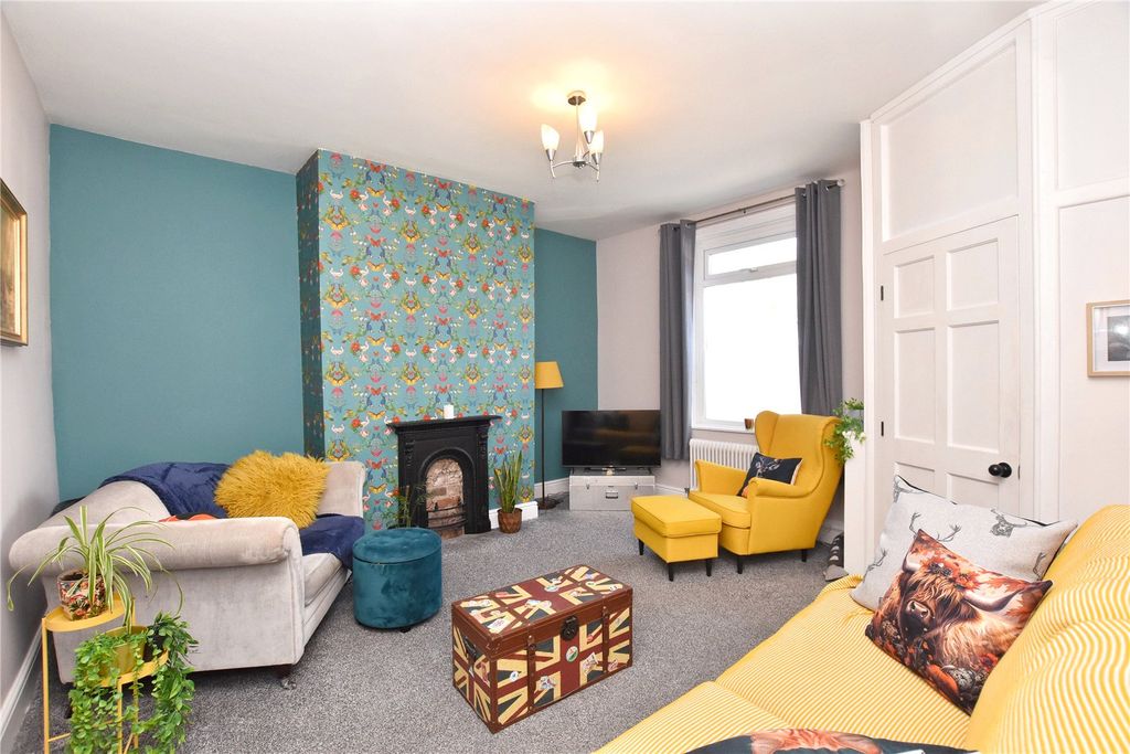 Property photo 2 of 15 Picture No. 08