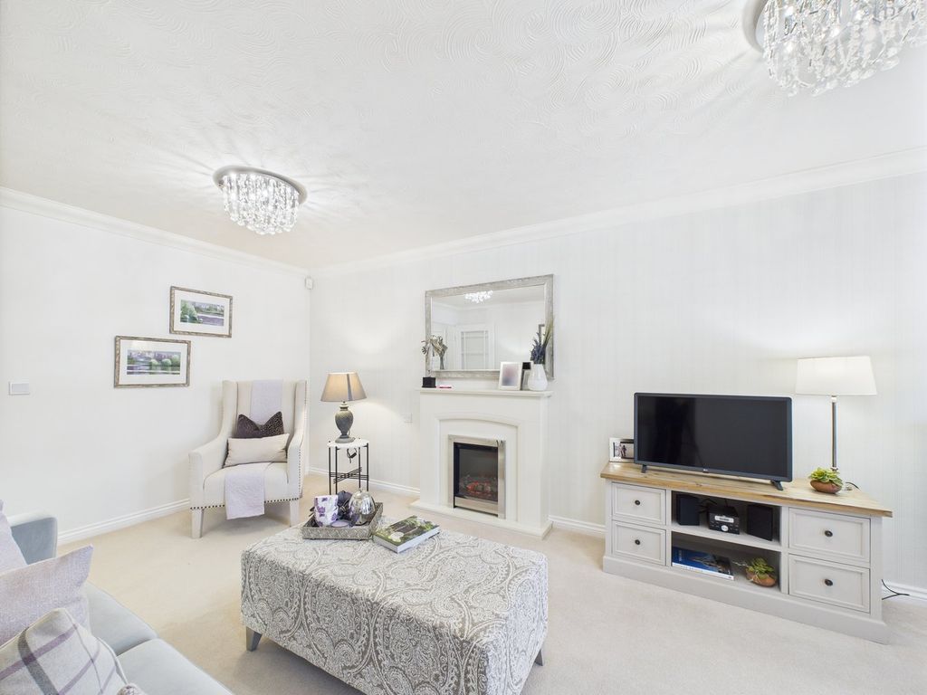 Additional image 5 of 1 bed flat for saleDovehouse Lodge, Hitchin SG5