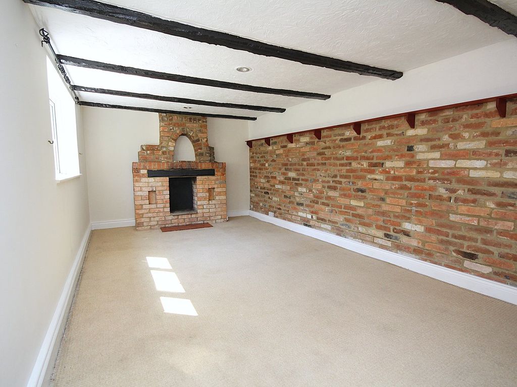 Property photo 2 of 26