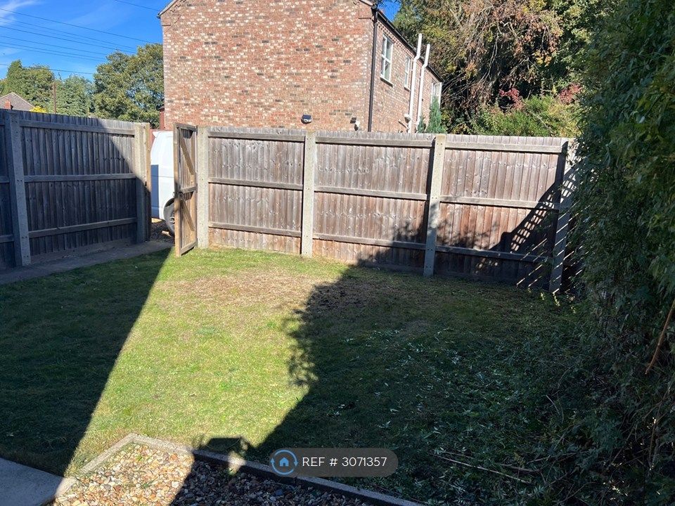 Property photo 3 of 23