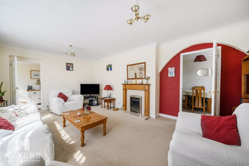 Property photo 2 of 13 Sitting Room