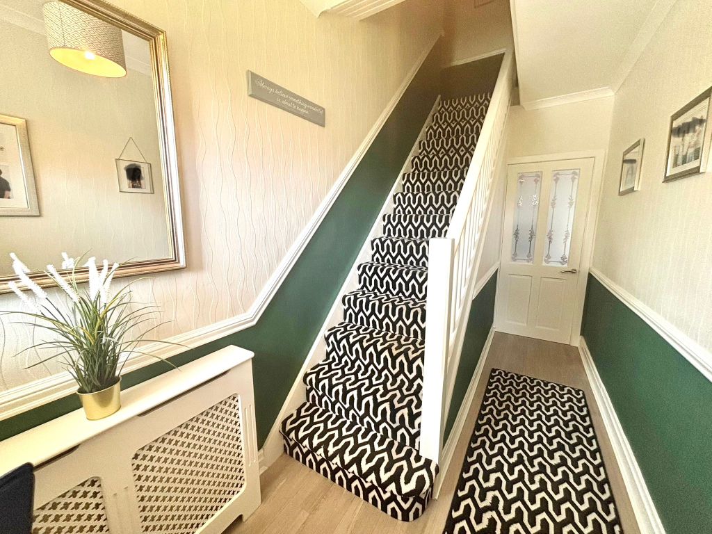 Property photo 2 of 34 Hallway
