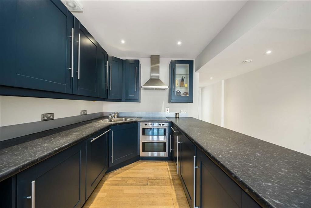 Property photo 3 of 5