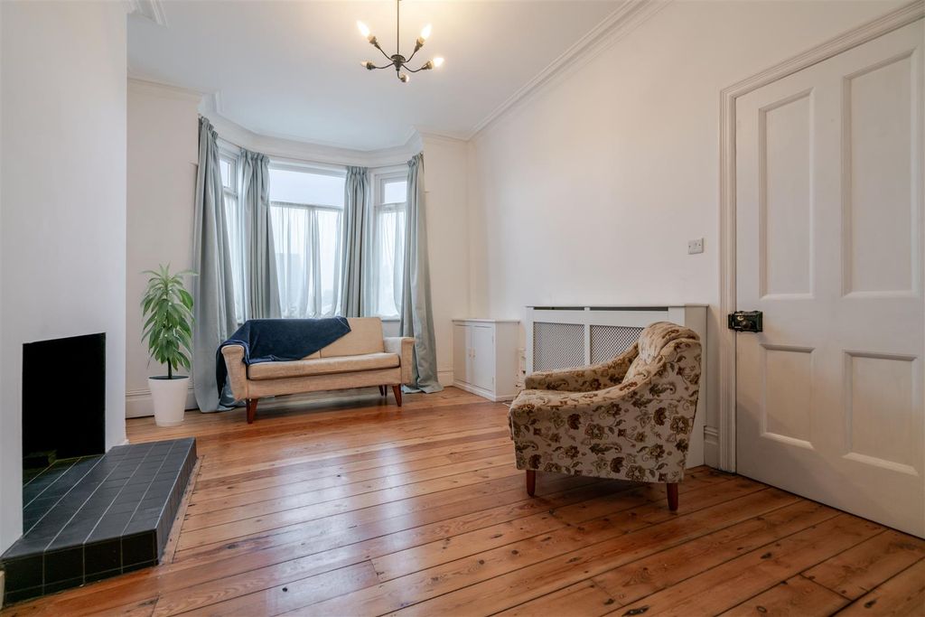 Property photo 2 of 26 Dsc05022 Copy.Jpg