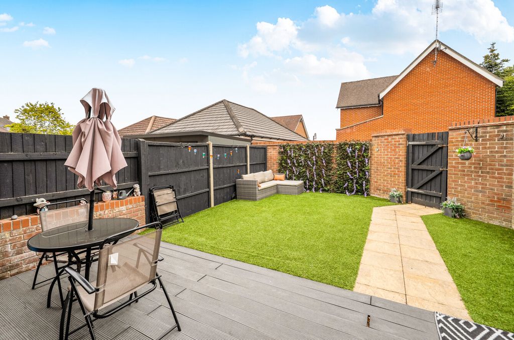 Property photo 3 of 17 1509920-16-6A847B...
