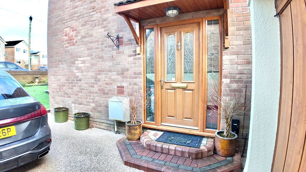 Additional image 7 of 3 bed detached house for saleClyde Close, Pontllanfraith NP12