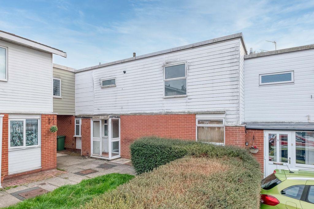 Property photo 1 of 12