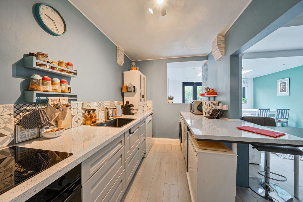 Property photo 3 of 16 1463250 (11).Jpg
