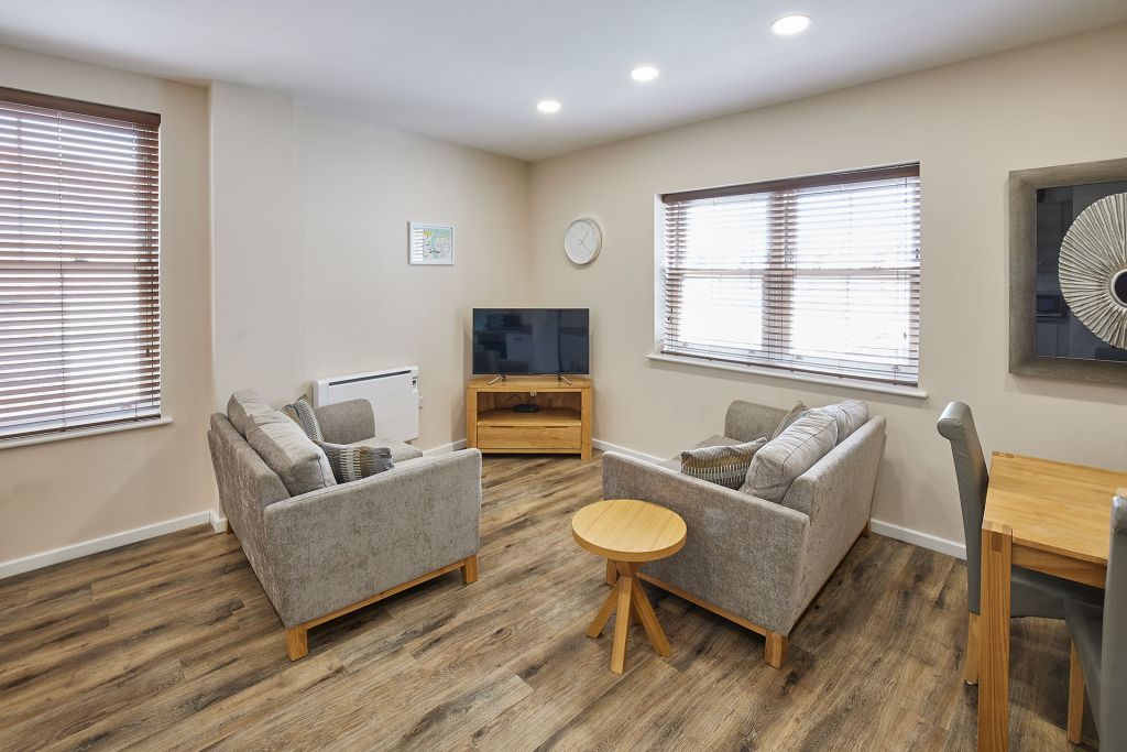 Property photo 2 of 19