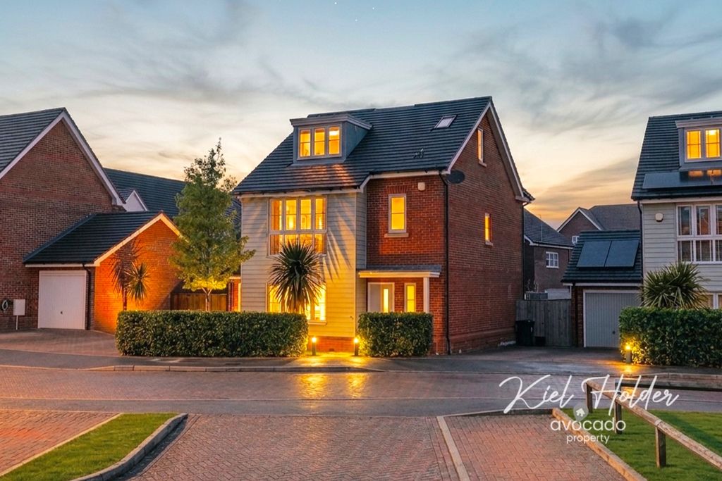Property photo 1 of 24 4855433