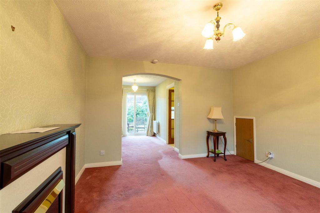 Property photo 3 of 19 S02.Jpg