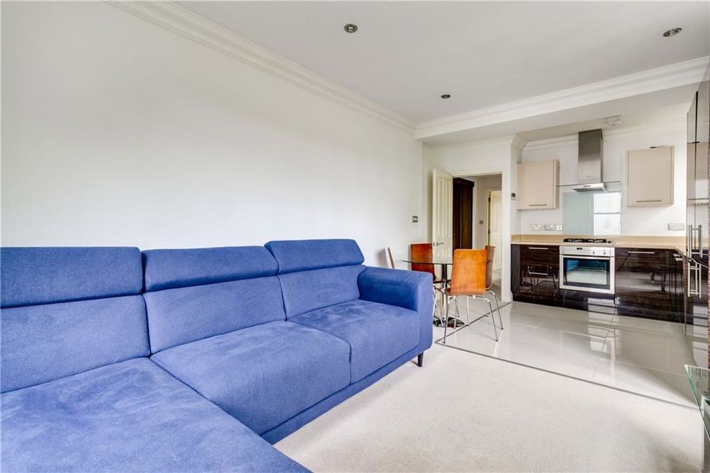 Property photo 2 of 6