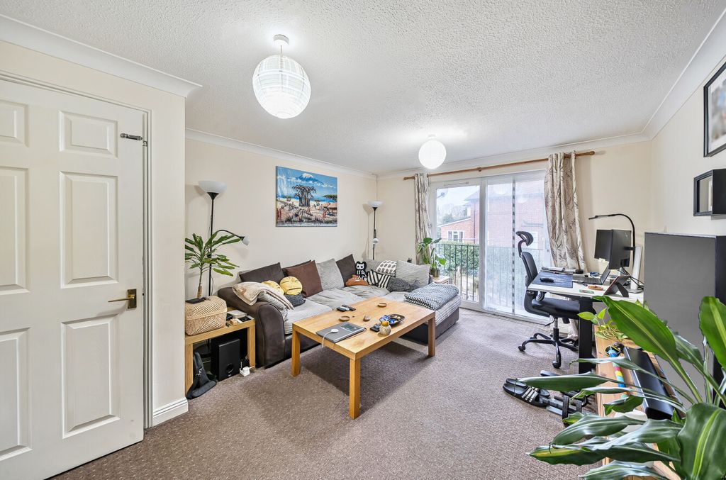Property photo 2 of 11 Reception Room