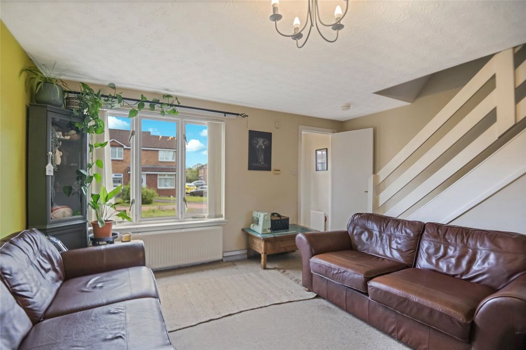 Property photo 2 of 23 Picture No. 05
