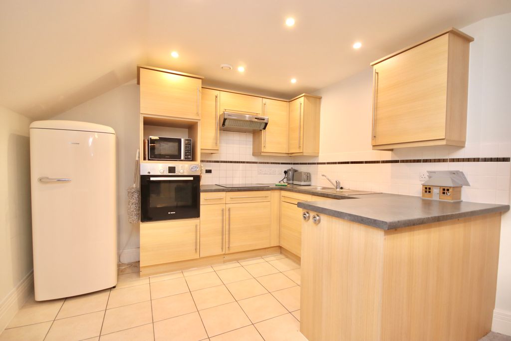 Property photo 2 of 12 Img_5259