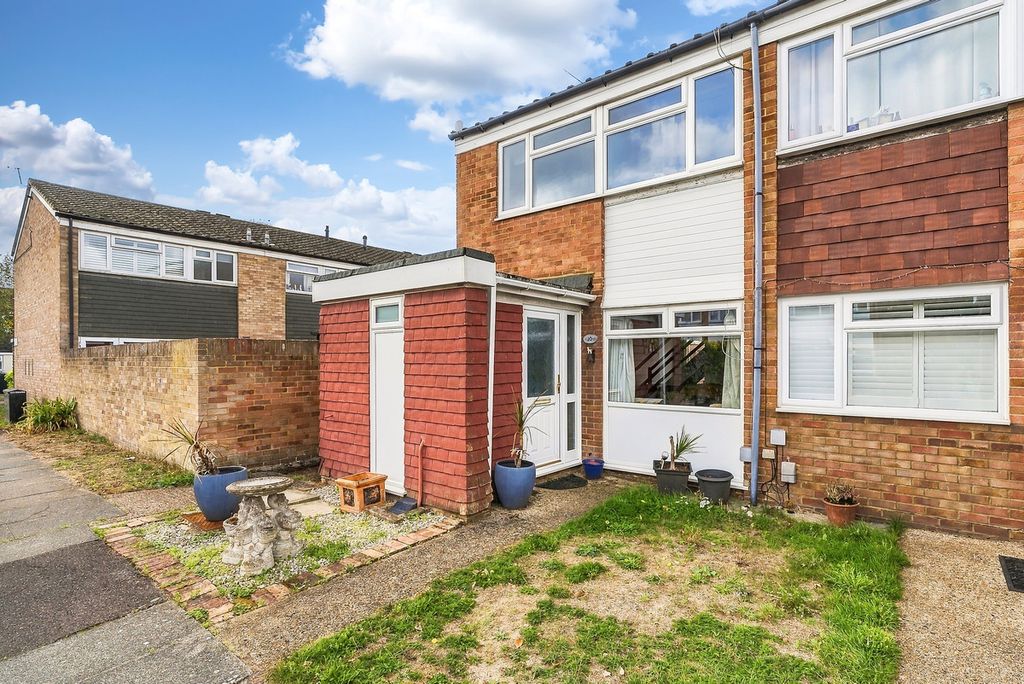 Property photo 1 of 16