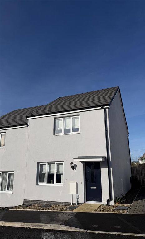 Property photo 1 of 13 Front External.Jpeg