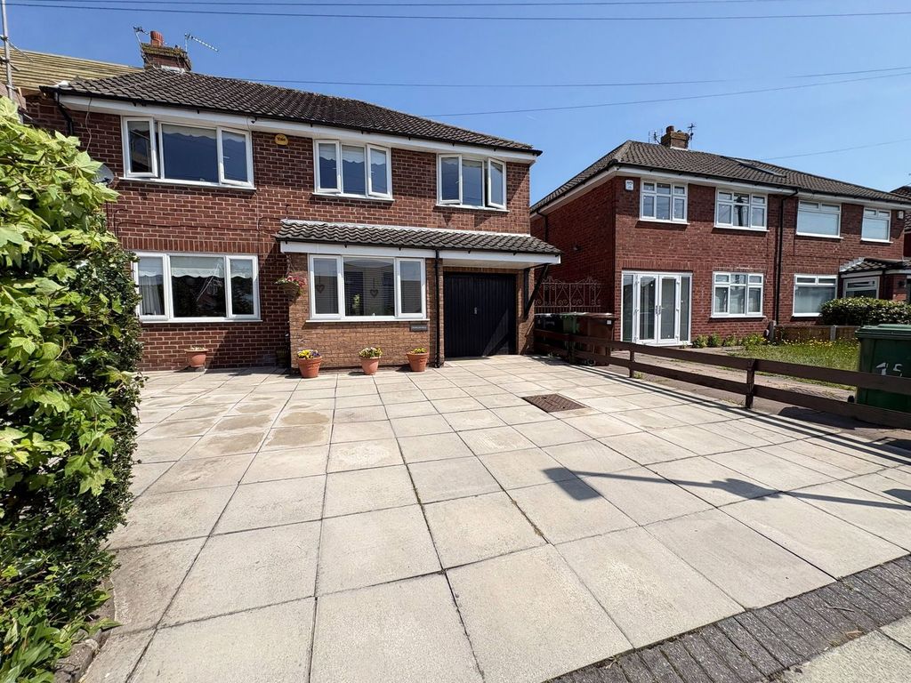 Property photo 1 of 39