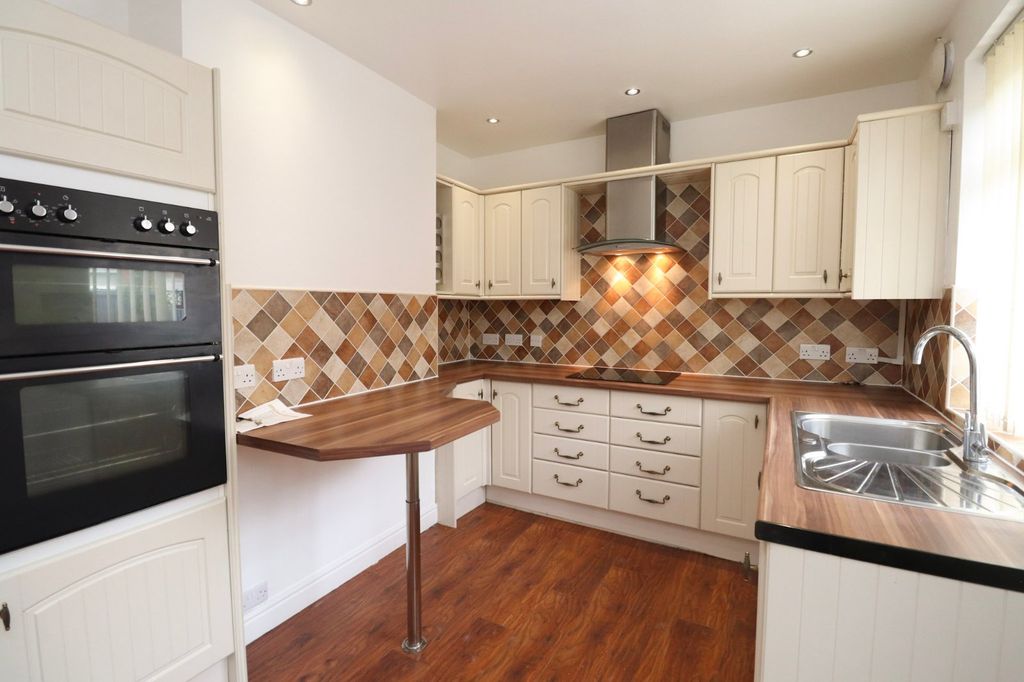 Property photo 3 of 14 Picture No. 09
