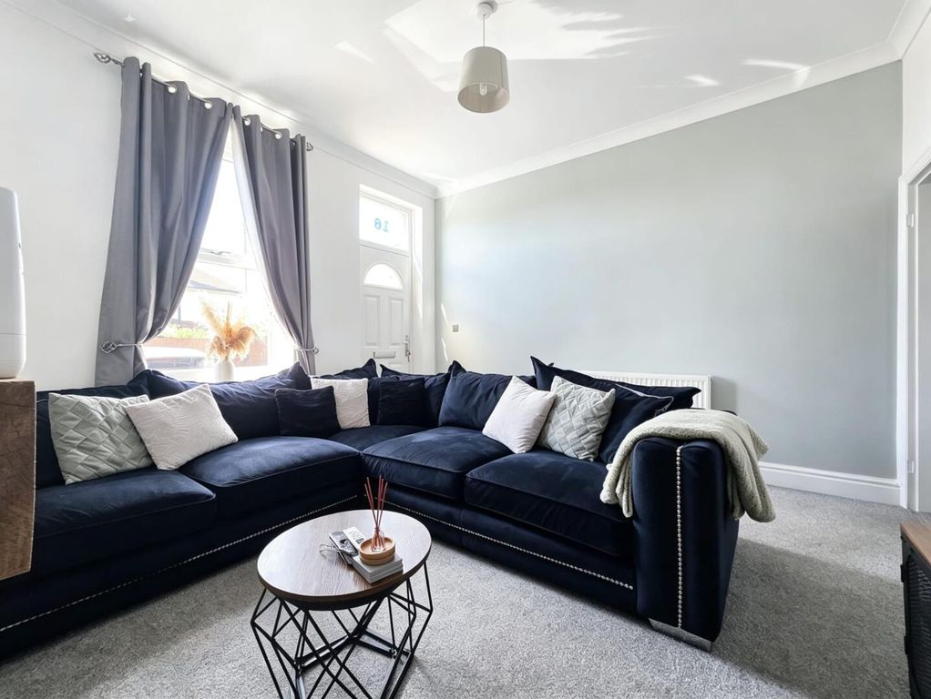 Property photo 3 of 16 Living Room