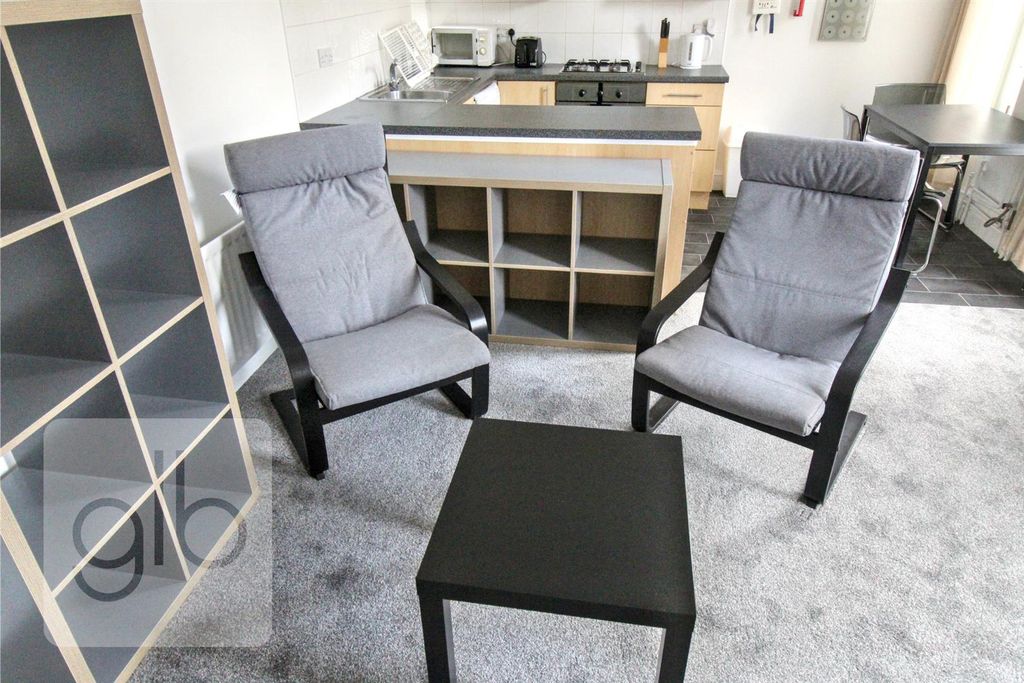 Property photo 2 of 20 1.Png