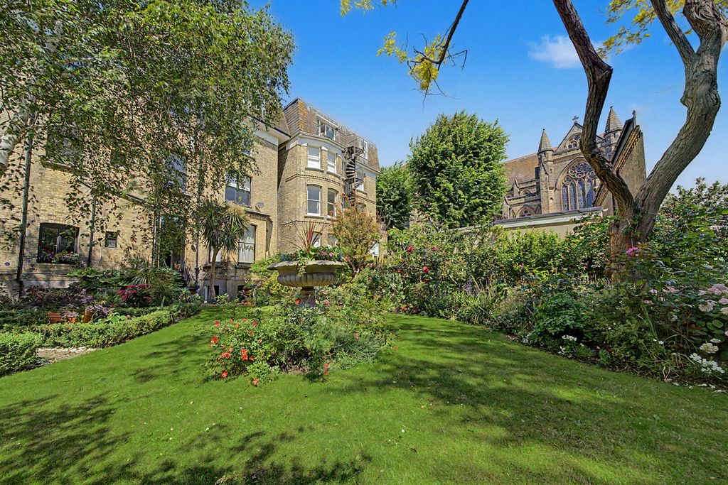 Property photo 2 of 12 Rear Garden