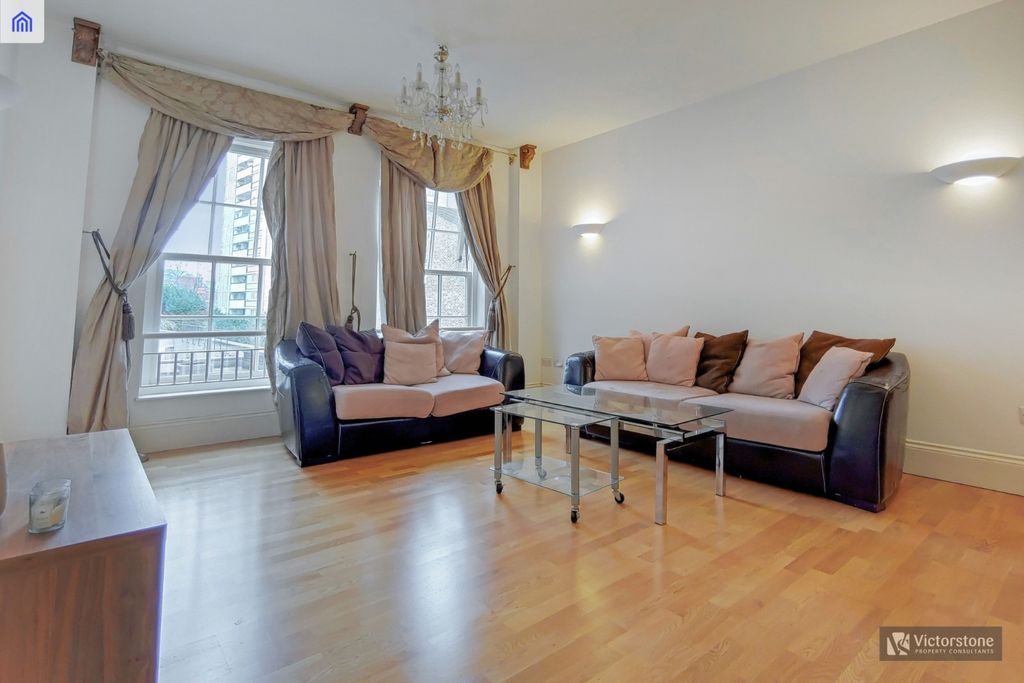 Property photo 1 of 10 1112422