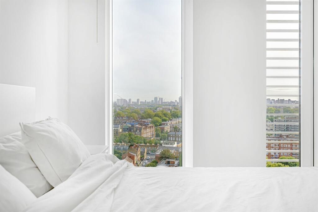 Property photo 1 of 13 Image