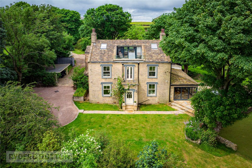 Property photo 1 of 53 Old Vicarage
