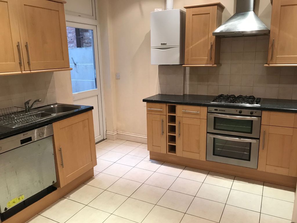 Property photo 2 of 5