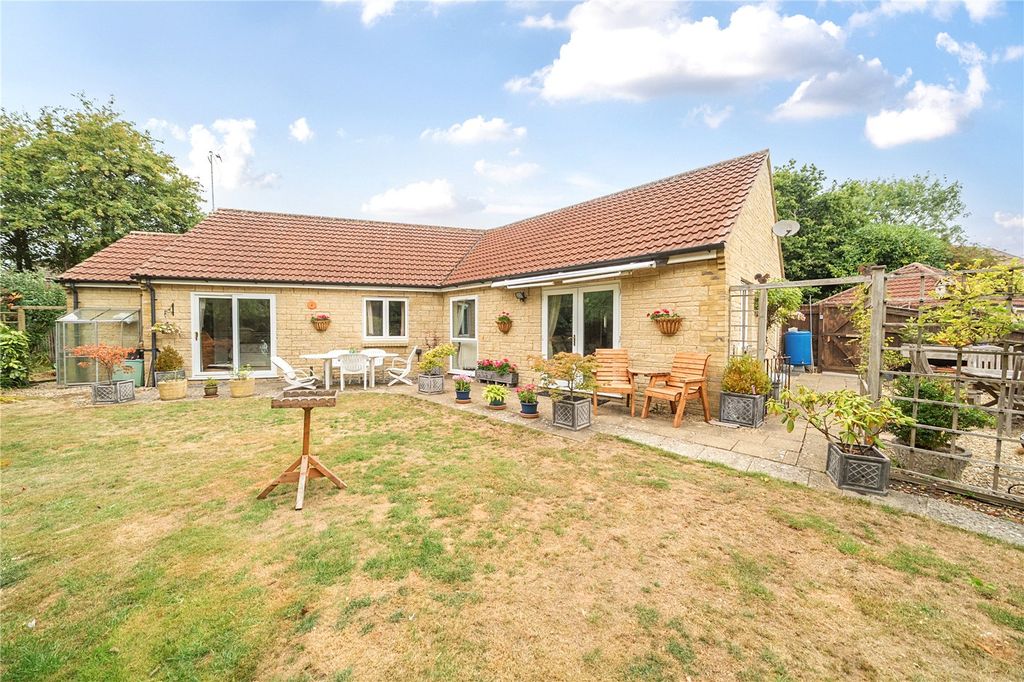 Property photo 1 of 22 Picture No. 10