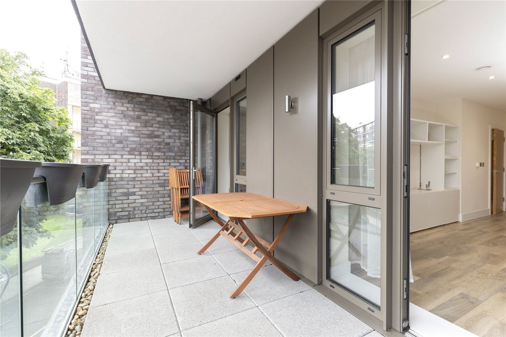 Property photo 2 of 8 Picture No. 02