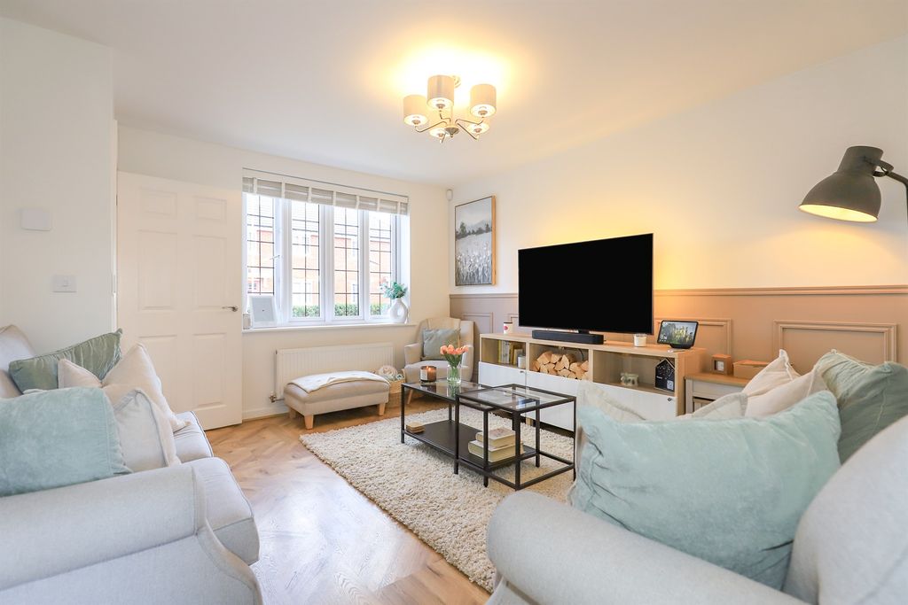 Property photo 3 of 20