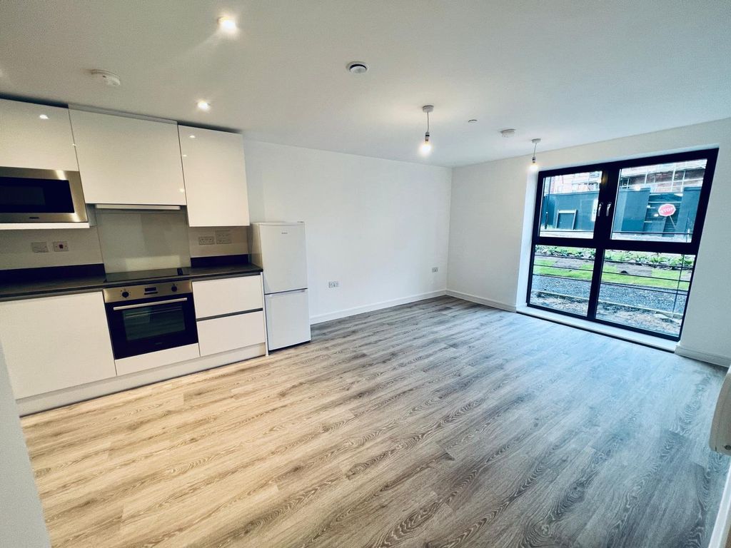 Property photo 2 of 9 Picture No. 01