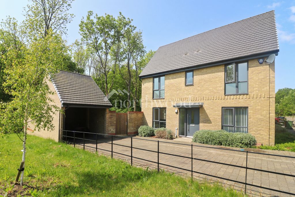 Property photo 1 of 26