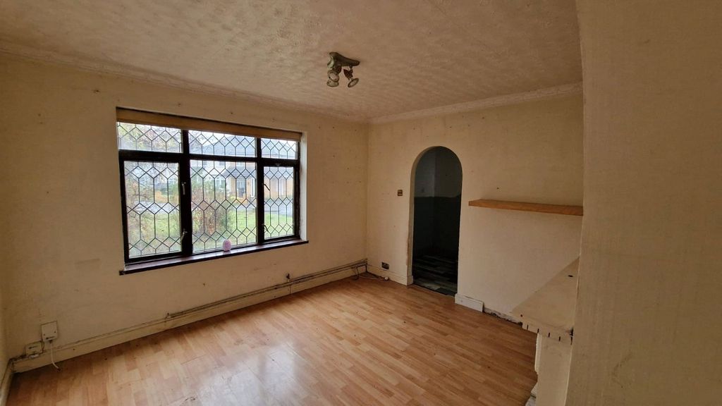 Property photo 3 of 11 Picture No. 08