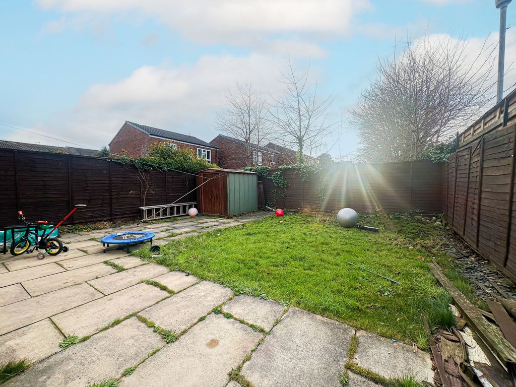 Property photo 3 of 12