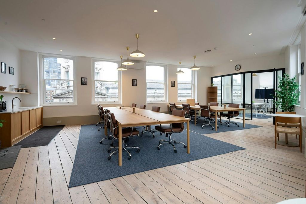 Property photo 1 of 19 2nd Floor