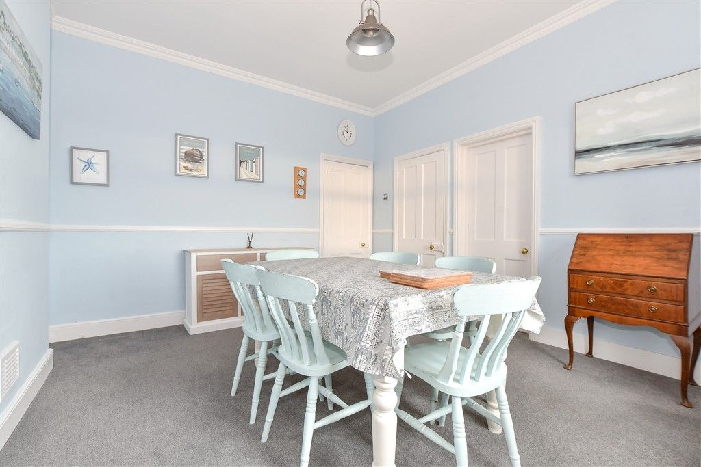 Property photo 3 of 10 Dining Room