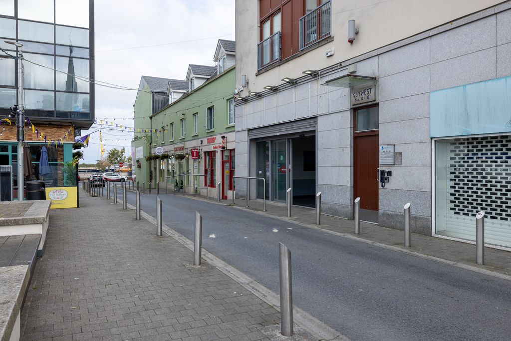 Property photo 3 of 22