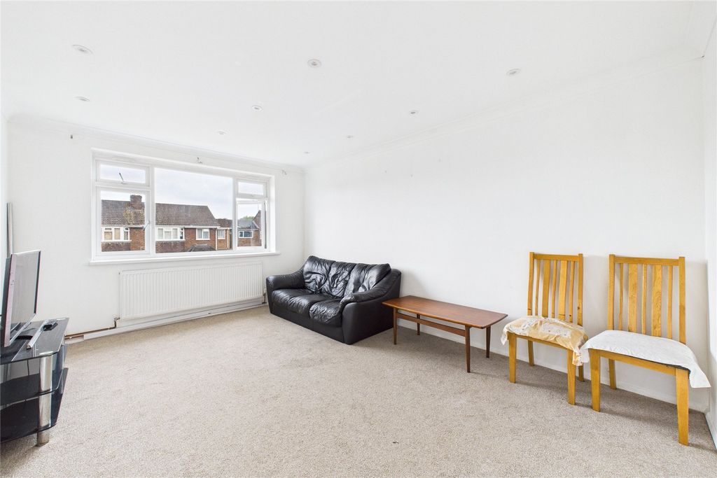 Property photo 3 of 10 Picture No. 06