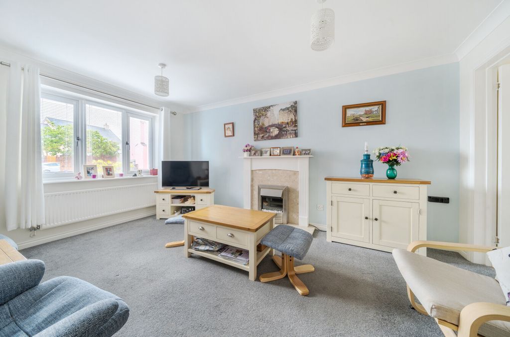 Property photo 1 of 21 1313931-9-6859Bf5...